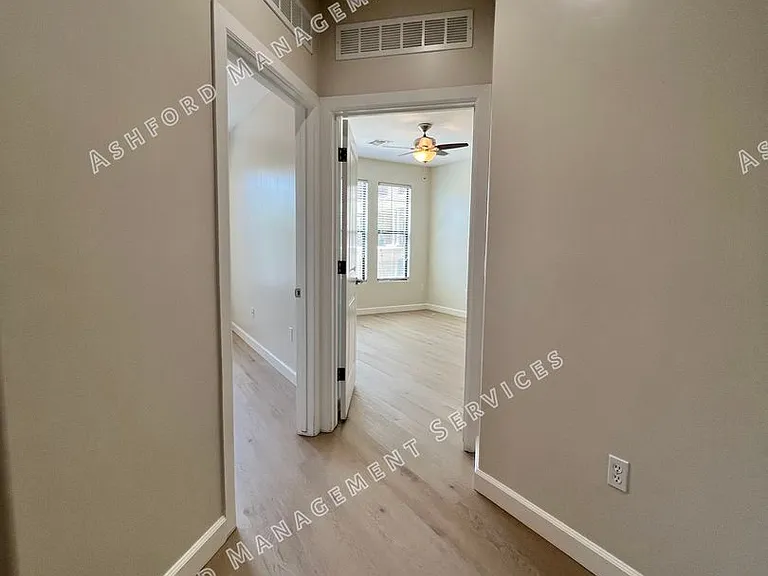 7291 N Scottsdale Rd #2001 — Photo 34