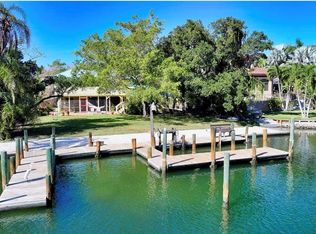 3601 White Ln, Sarasota, FL 34242