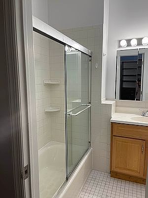 4th image of 39 Carmine St APT 4D