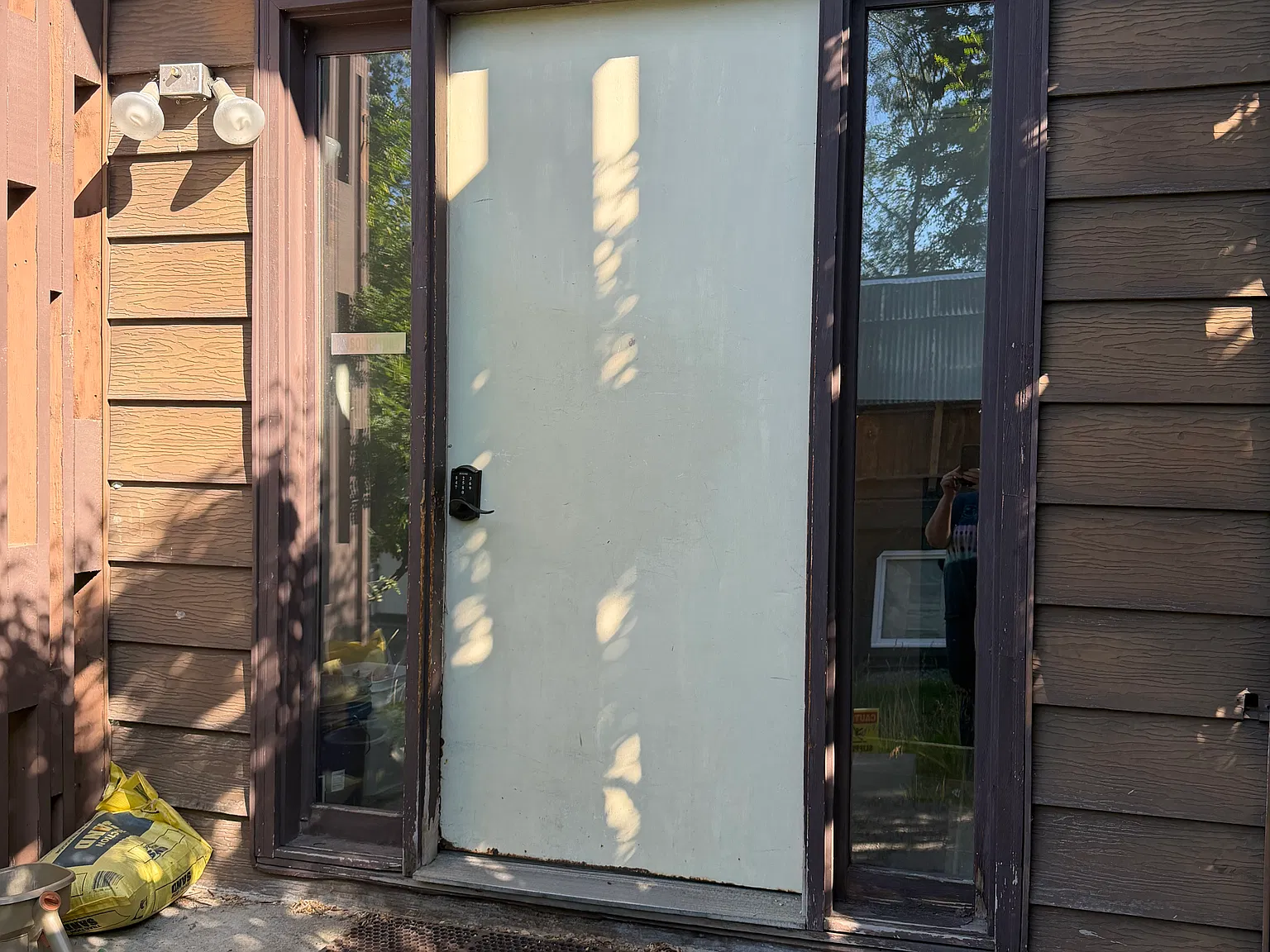 2 bed, $800 — Photo 1