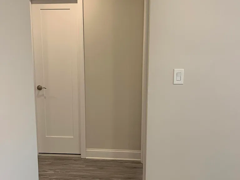 5 Charles St #4B — Photo 11