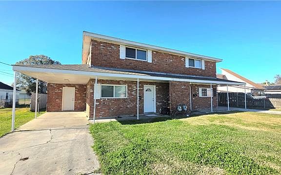 2nd image of 411 Omega St #B