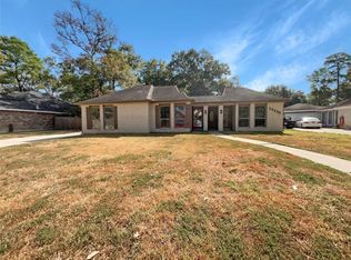 16126 Spinnaker Dr, Crosby, TX 77532