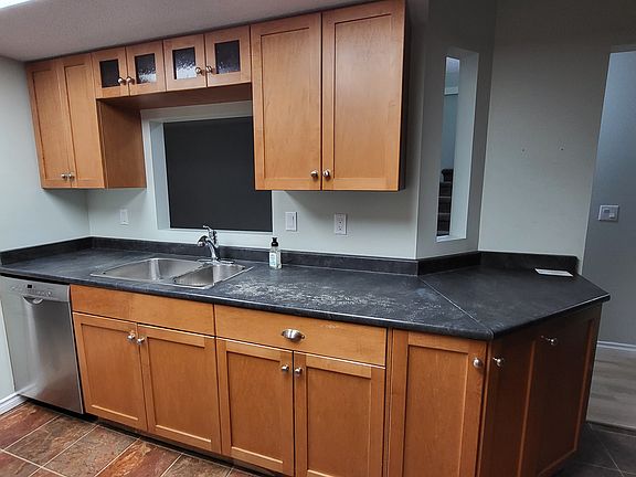 4th image of 2533 Marcet Ct #105