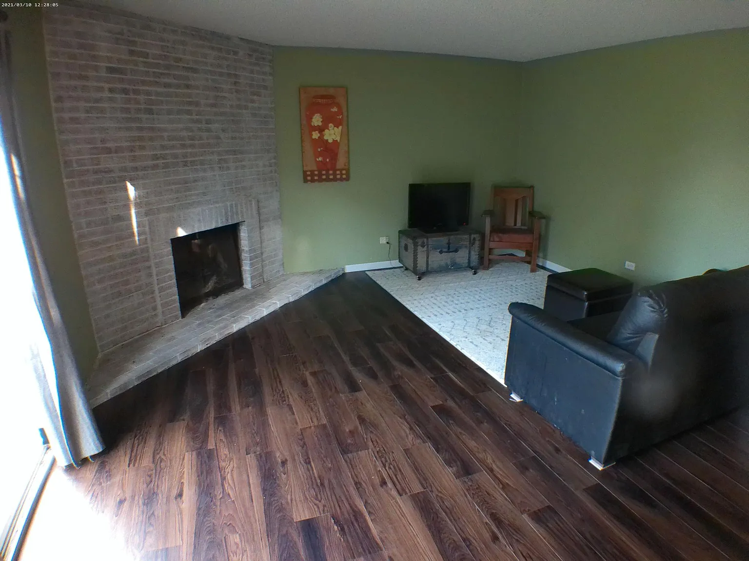 3345 S Monaco Pkwy — Photo 1