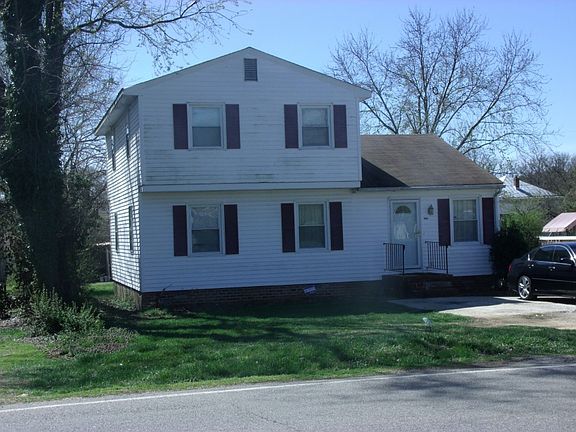 3rd image of 2309 Byron St