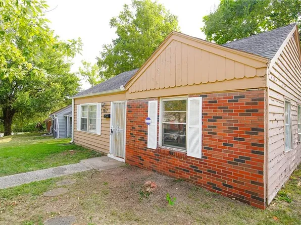 7917 Park Ave, Kansas City, MO 64132
