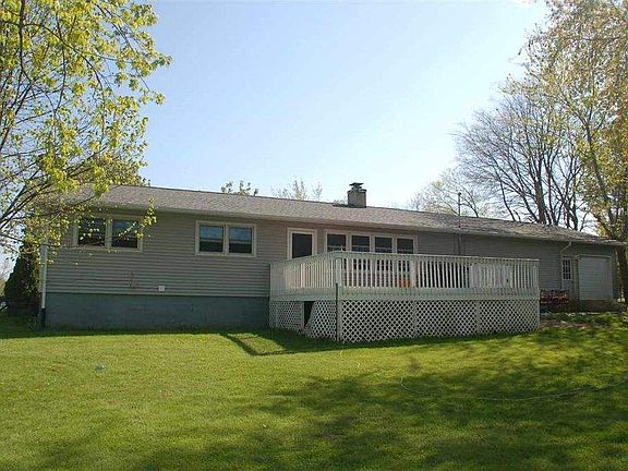 3rd image of 519 5th St NE