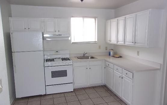 5th image of 505 W Lincoln Ave