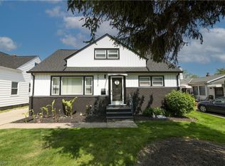 28513 Lake Shore Blvd, Willowick, OH