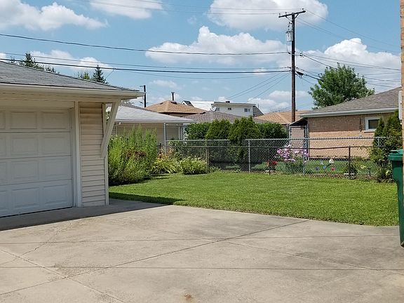 5th image of 7938 Natchez Ave