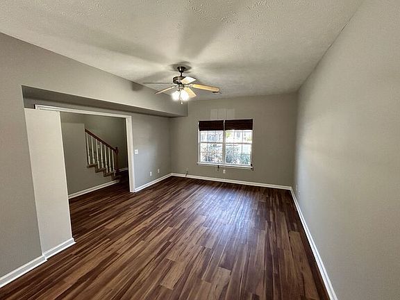 4th image of 284 Meigs Dr APT J70