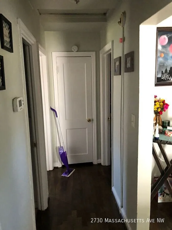 2 Bedroom 1 Bath Home in NW Roanoke! — Photo 3