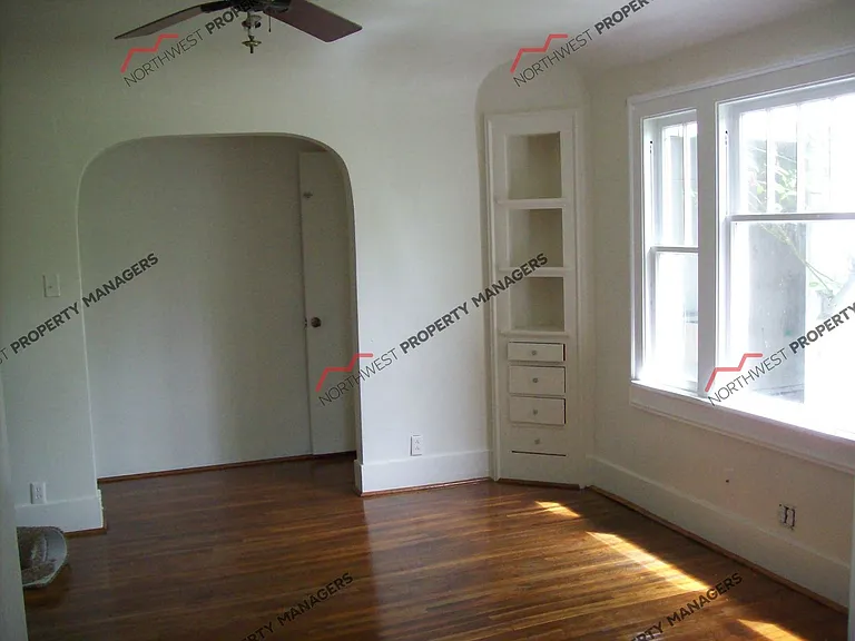 1767 SW Snively Ave — Photo 4