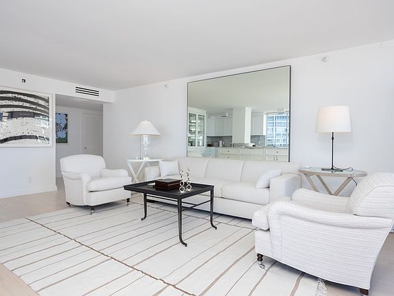 3rd image of 1780 Avenida Del Mundo Unit 702