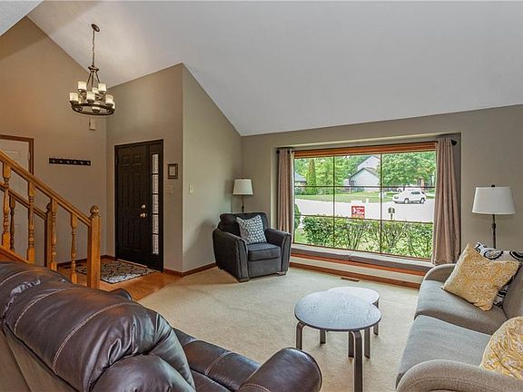 5th image of 9016 Ginnylock Dr