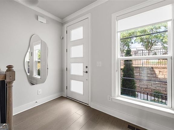 3rd image of 1012 Burnside Ln NW