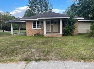 210 S Church St, Manning, SC 29102