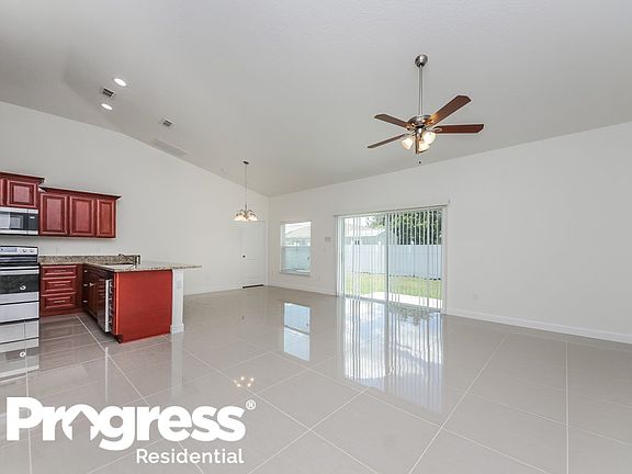 3rd image of 579 Nogales Ct