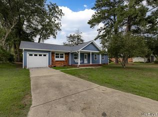 Dobbs St, Halifax, NC 27839