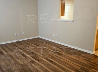 225 E Craven Ave, Waco, TX 76705