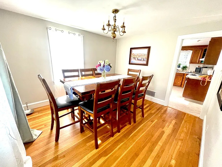 7 King Phillip Dr — Photo 14