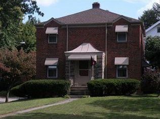 4641 S Hills Dr, Cleveland, OH 44109