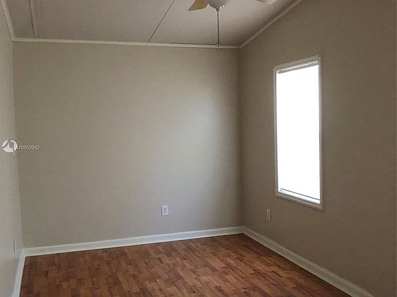 5th image of 5301 SW 22nd Ter #5301