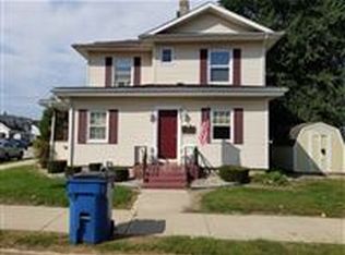 225 Cleveland St APT 3, Mishawaka, IN 46544