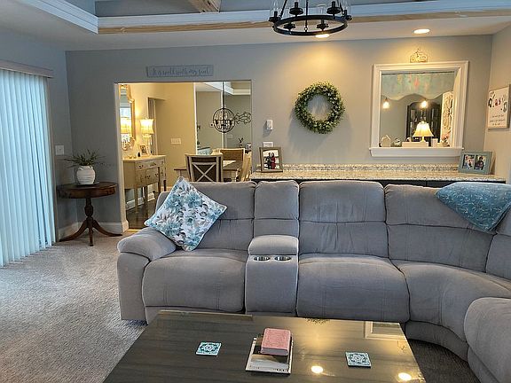 4th image of 10849 Reservoir Dr