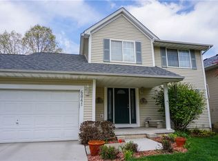 6841 Northview Dr, Urbandale, IA 50322