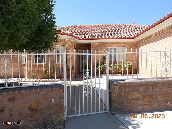 2nd image of 10803 Loma De Amor Ln