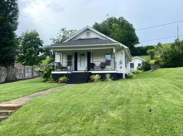 650 Nuckolls Curve Rd, Galax, VA 24333