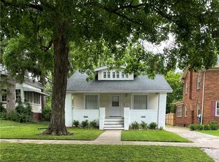 1352 W Riverview Ave, Decatur, IL 62522