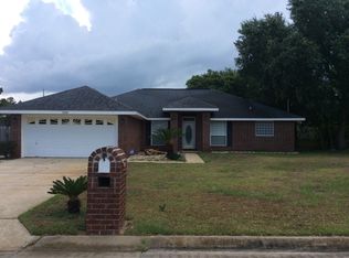 7200 Lexi Cir, Navarre, FL 32566