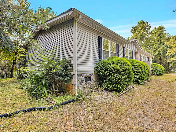 4th image of 1207 Wright Rd