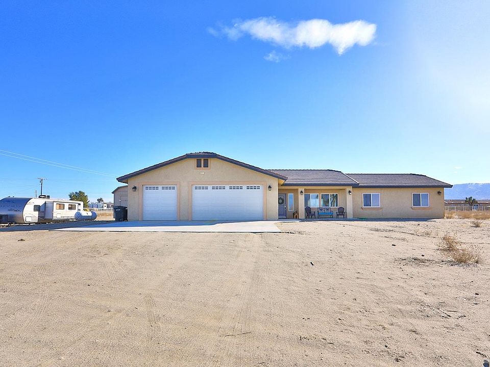 1st image of 3011 Cayucos Dr