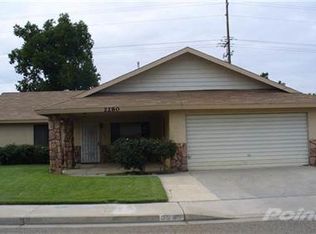 2280 W Cricklewood Ct, Porterville, CA 93257