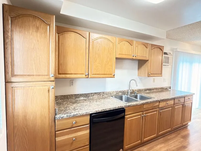 3701 Green Ave #3711 — Photo 3