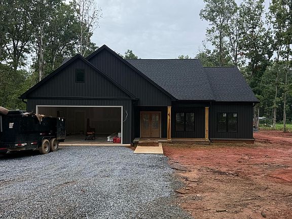 2nd image of 2182 Stonewall Rd