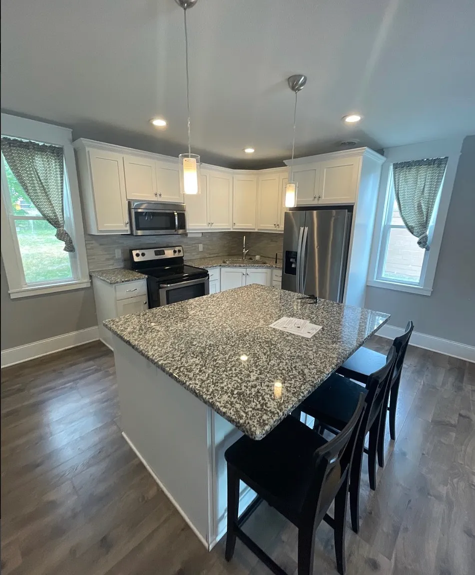 316 Water St — Photo 2