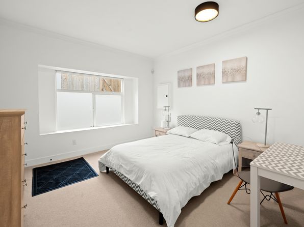4 bedroom rental in Burnaby — photo 6