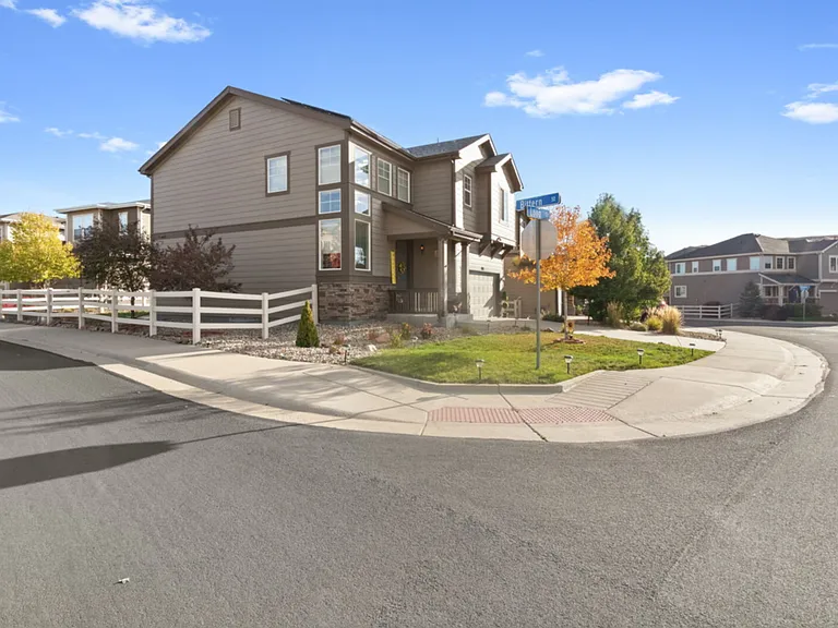 2688 Loon Cir — Photo 2