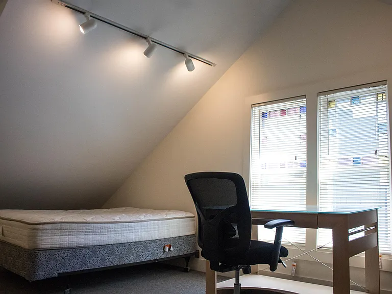 111 Dewitt Pl #1 — Photo 17