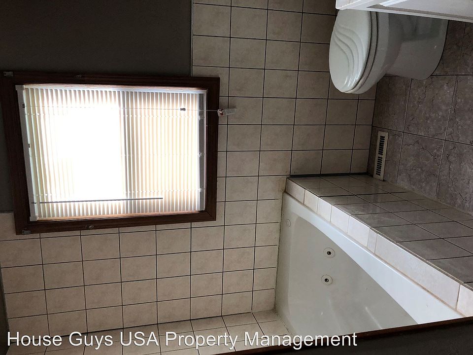 2nd image of 4109 Highland Ave