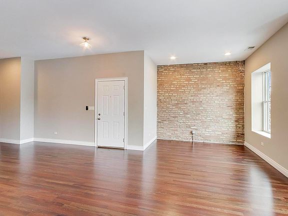 3rd image of 6320 S Greenwood Ave #3