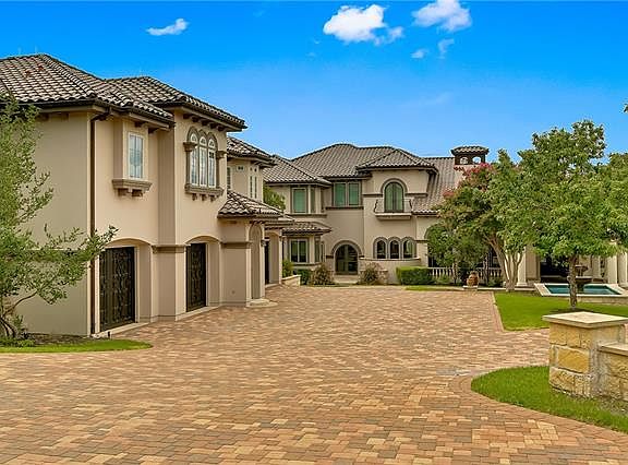5th image of 19544 Sandcastle Dr