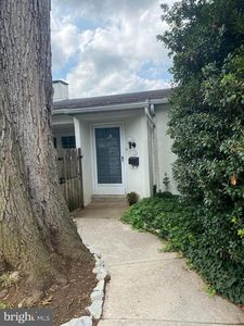 192 E Chelsea Cir, Newtown Square, PA, 19073