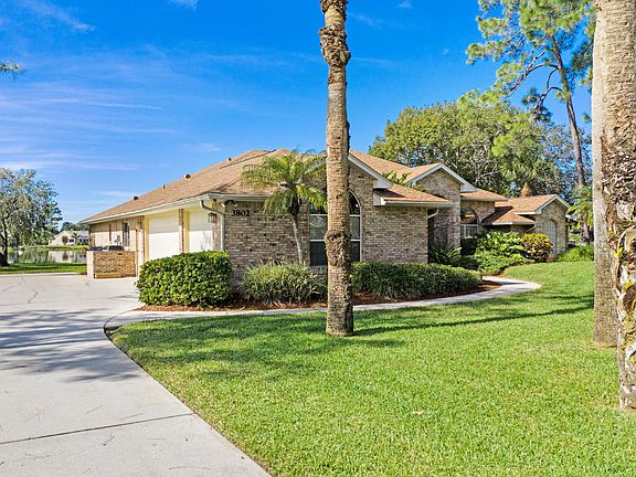 2nd image of 3802 Peacock Dr
