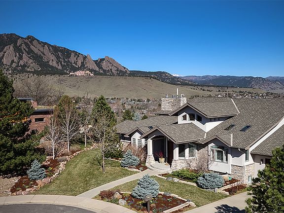3rd image of 3095 Lafayette Dr
